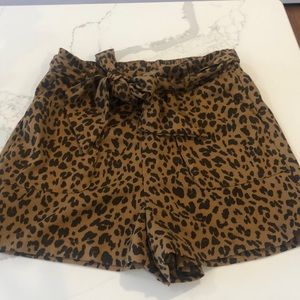 Target leopard shorts. Xs. Worn once. Wear dressed up or casual! Pockets!